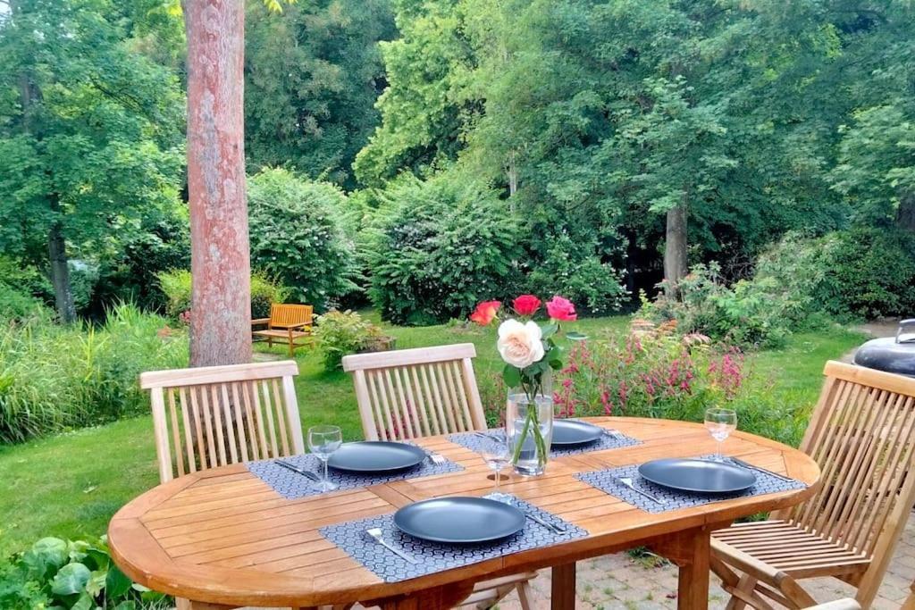Вилла Le Cinq, Au Coeur Du Vexin Themericourt Экстерьер фото